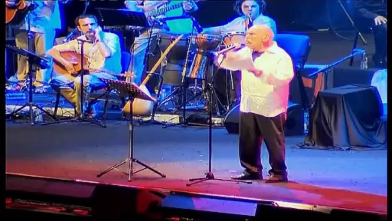 16 grup yorum tuncel kurtiz geçit yok istanbul inönü stadyumu konseri 25. yıl