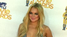 Does Lindsay Lohan Use a Tinder and Secret Facebook Account?