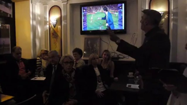 Réunion d'infos de l'Association V.U.E.N.I. pour Carla Bruni Sarkozy et Nicolas Sarkozy - section de Paris (ext.1)