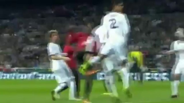 Real Madrid vs Manchester United 1-1 Danny Welbeck goals And Highlights 13.02.2013