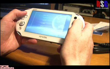 PlayStation Vita 2000 - First Wolrd unboxing #1