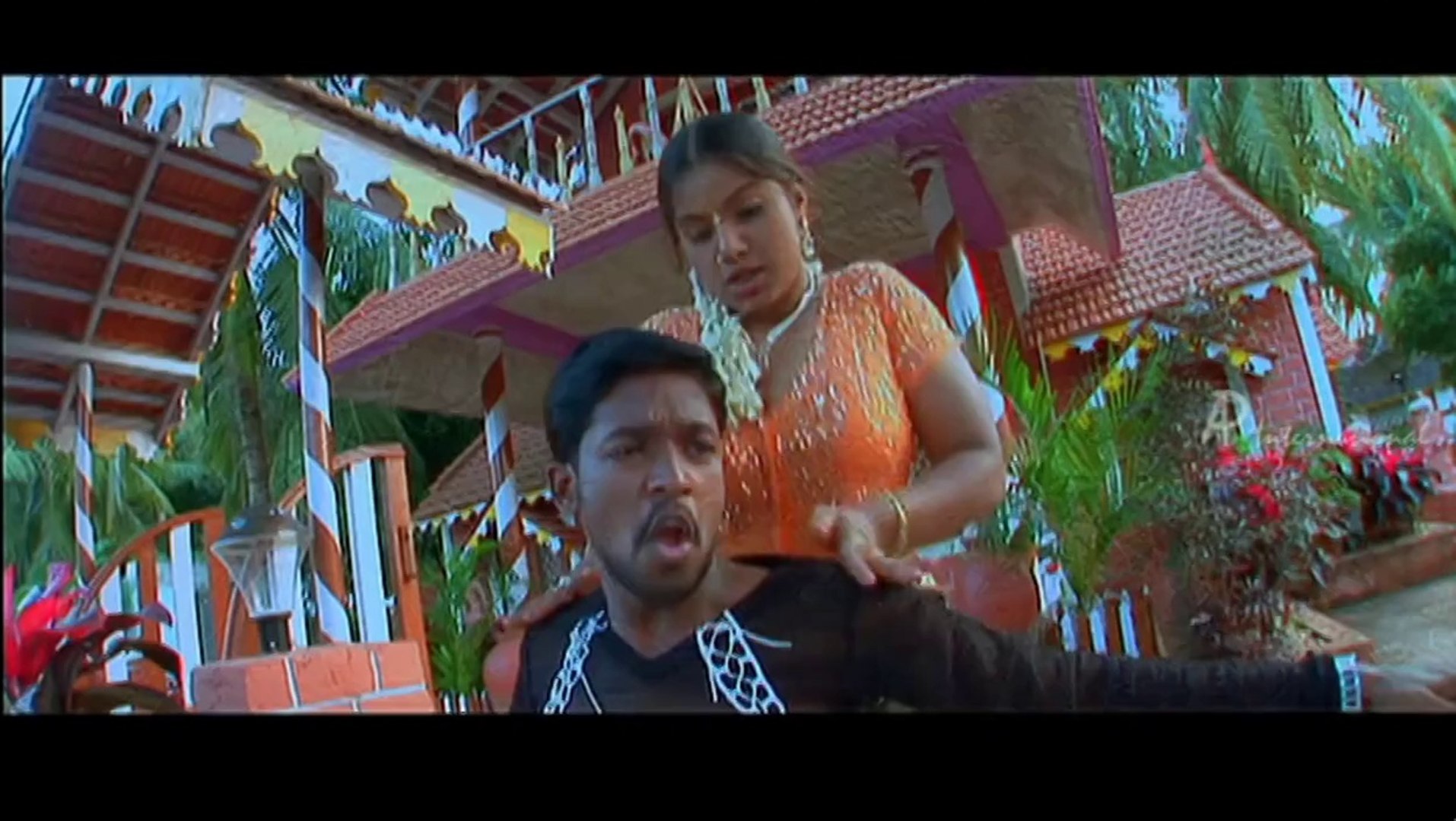 Prathi Nayiru Soodu Parakkae Song