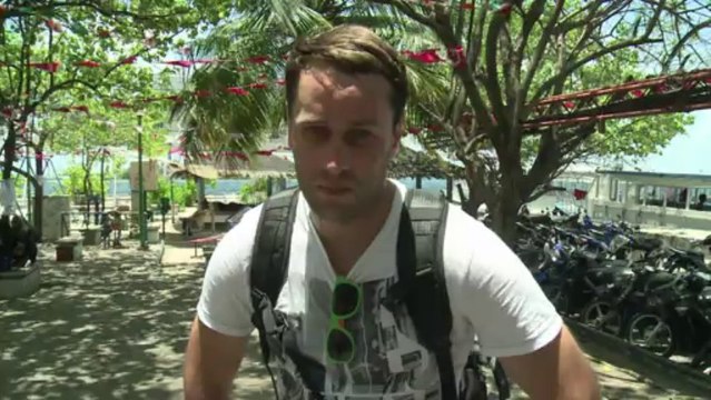 Culture war as the Maldives opens up to backpackers