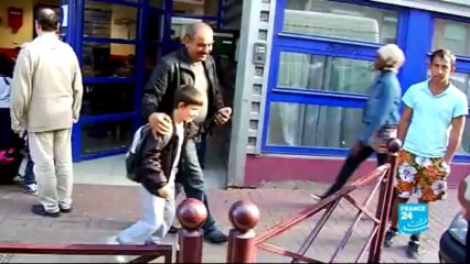 FOCUS - Roma educate children to integrate them into French life