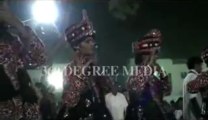 Mens doing garba  in verry beautiful way