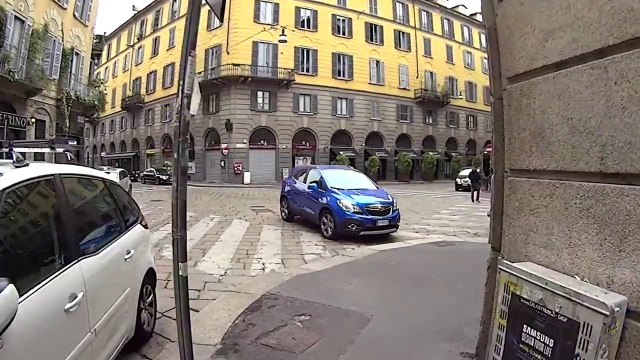 Videotest Sony HDR-AS15 Action Cam (modo 1080p30 - confronto con HDR-PJ650)