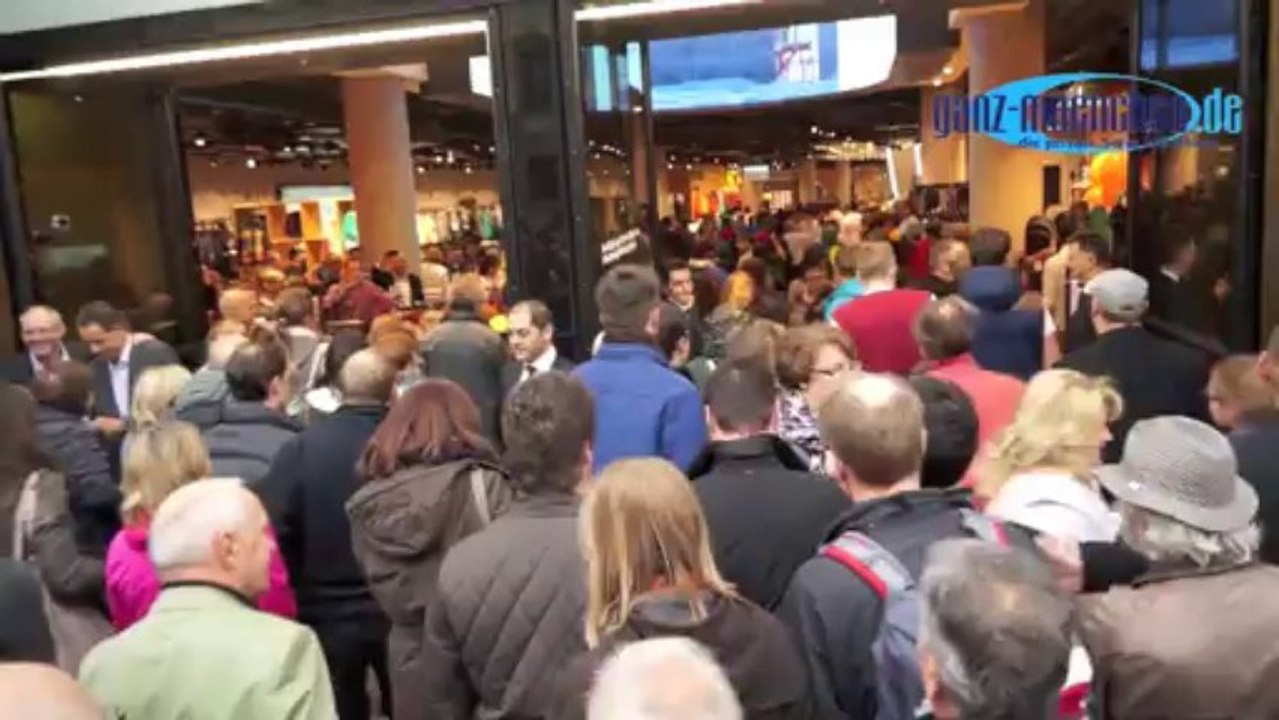 Filiale dahoam: SportScheck Flagship-Store Opening 10.10.2013