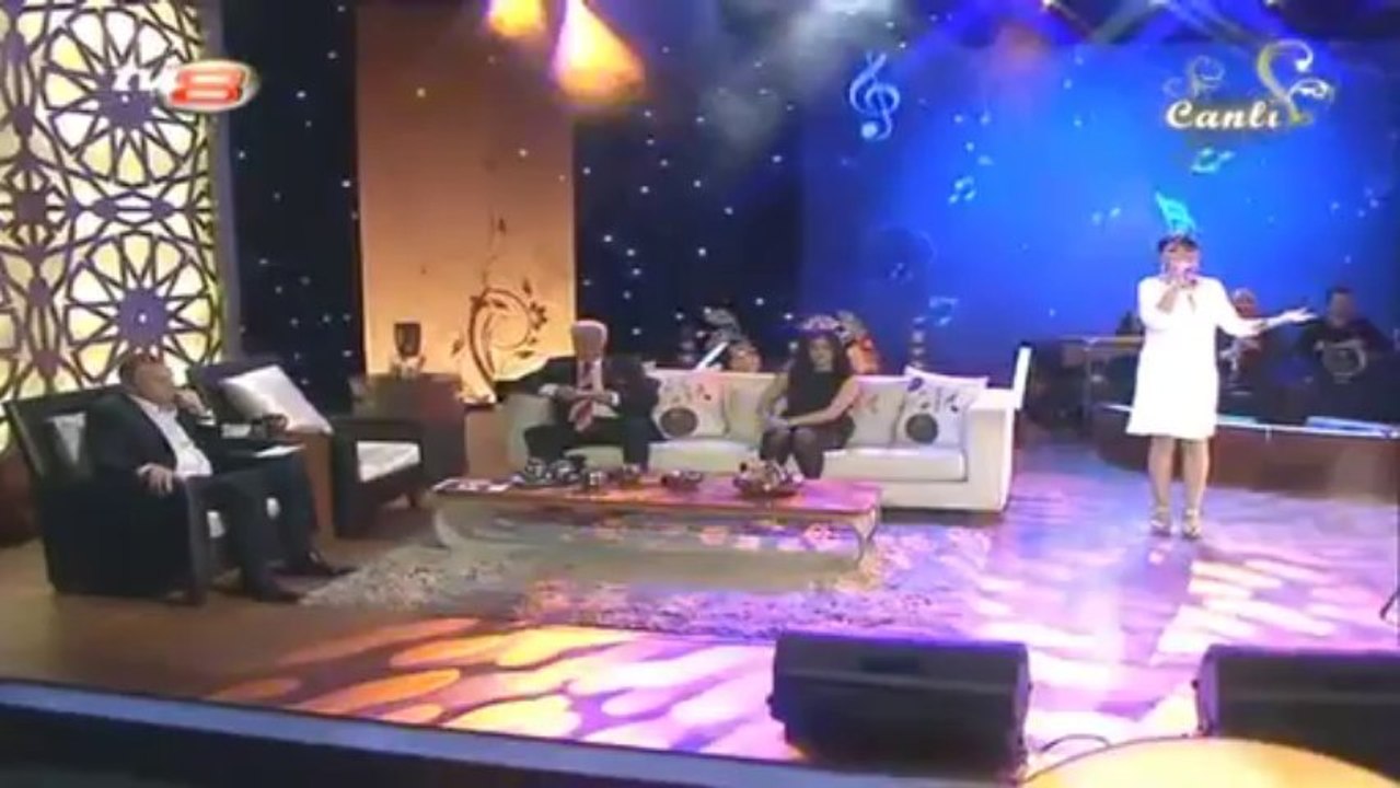 ZARA AH LE YAR YAR CANLİ