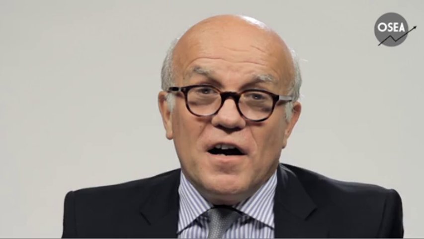 Business Dating - 7pm TV