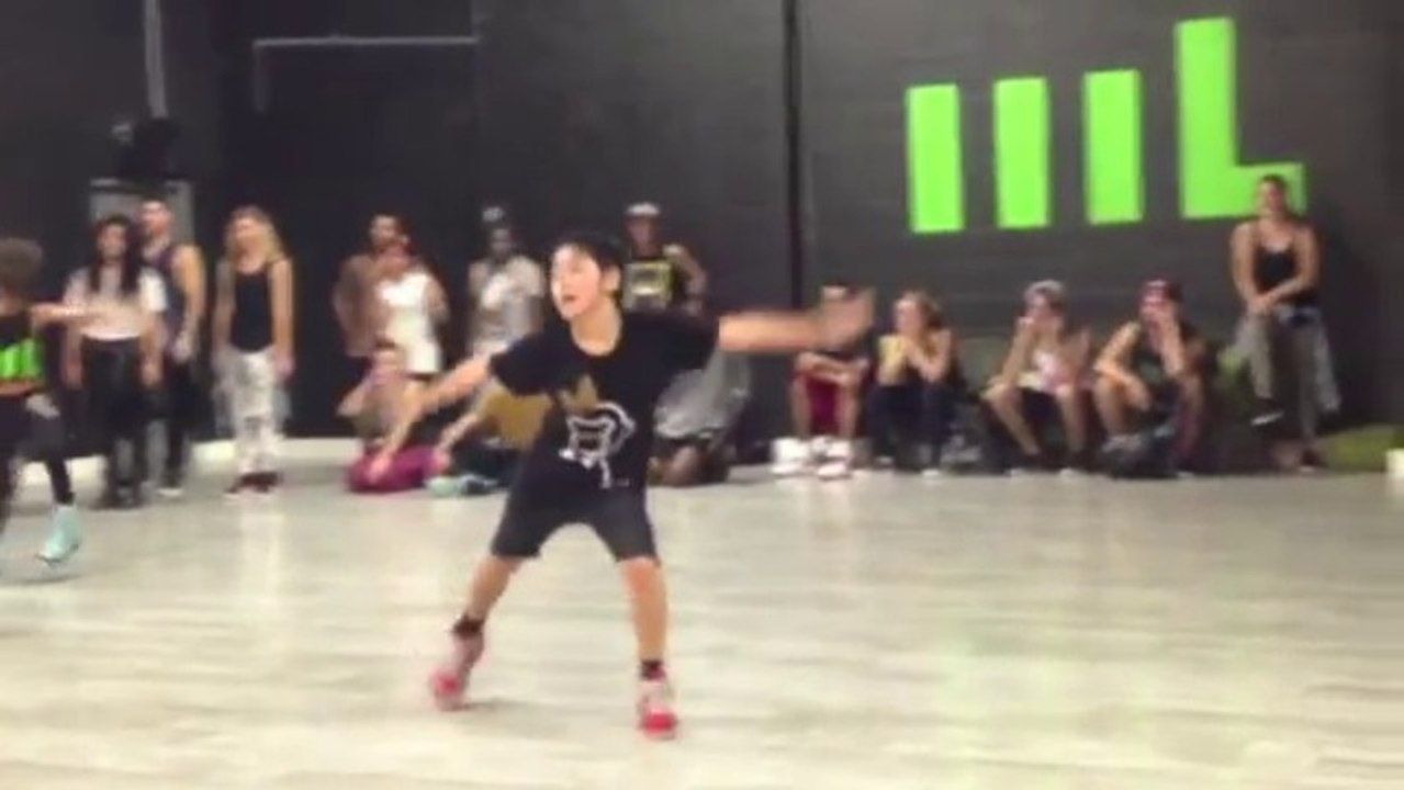 Sean Lew - Lady Gaga - Chorégraphie de Miguel Zarate