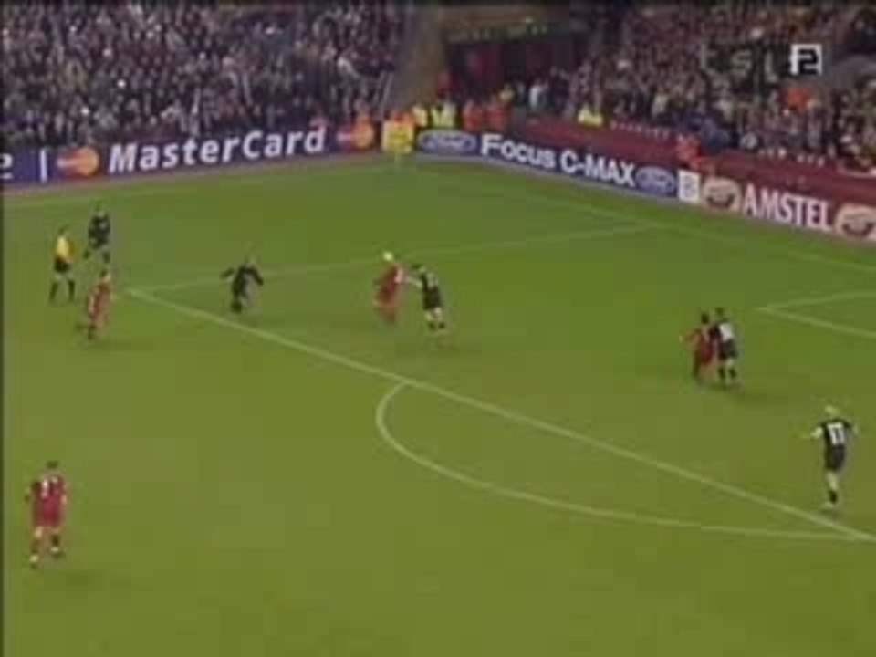 Liverpool FC Olympiakos Steven Gerrard