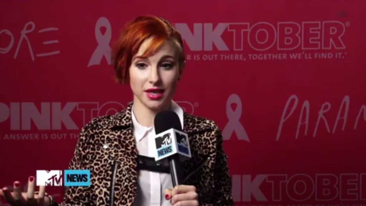 Hayley Williams Weighs In On The Miley Vs. Sinead O’Conner Feud