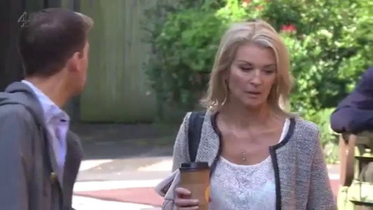 Hollyoaks The Roscoe Family (8th October 2013)