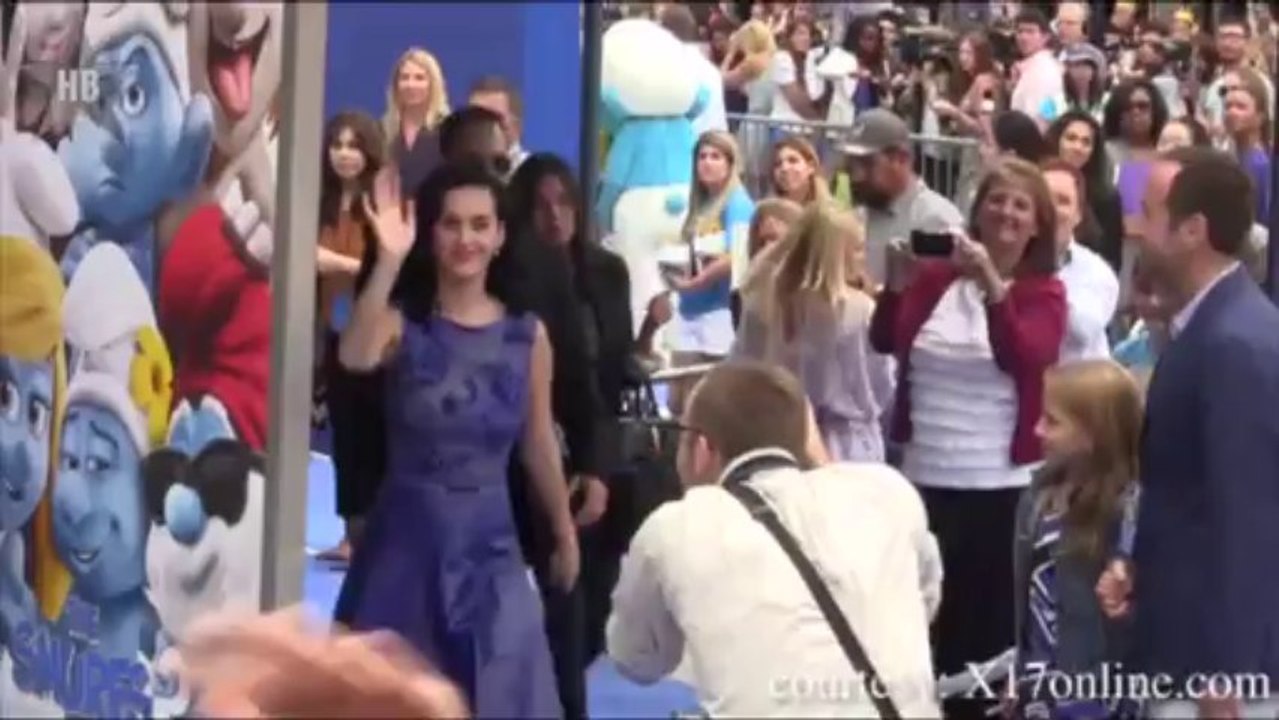 Selena Gomez, Demi Lovato, Jared Leto, Lil Wayne Reading Out Tweets From Haters