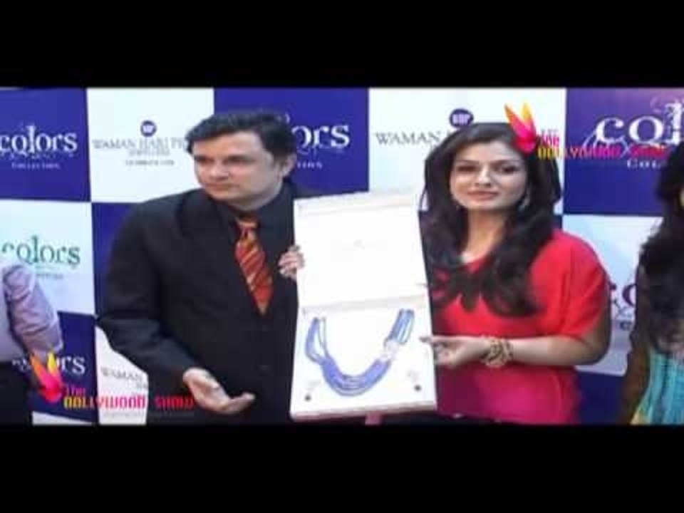 Raveena Tandon Unveils Waman Hari Pathe Jewellers 'Color' Collection