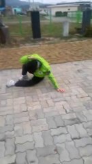 ▶ 흔한 운동기구 활용법 - YouTube [720p]