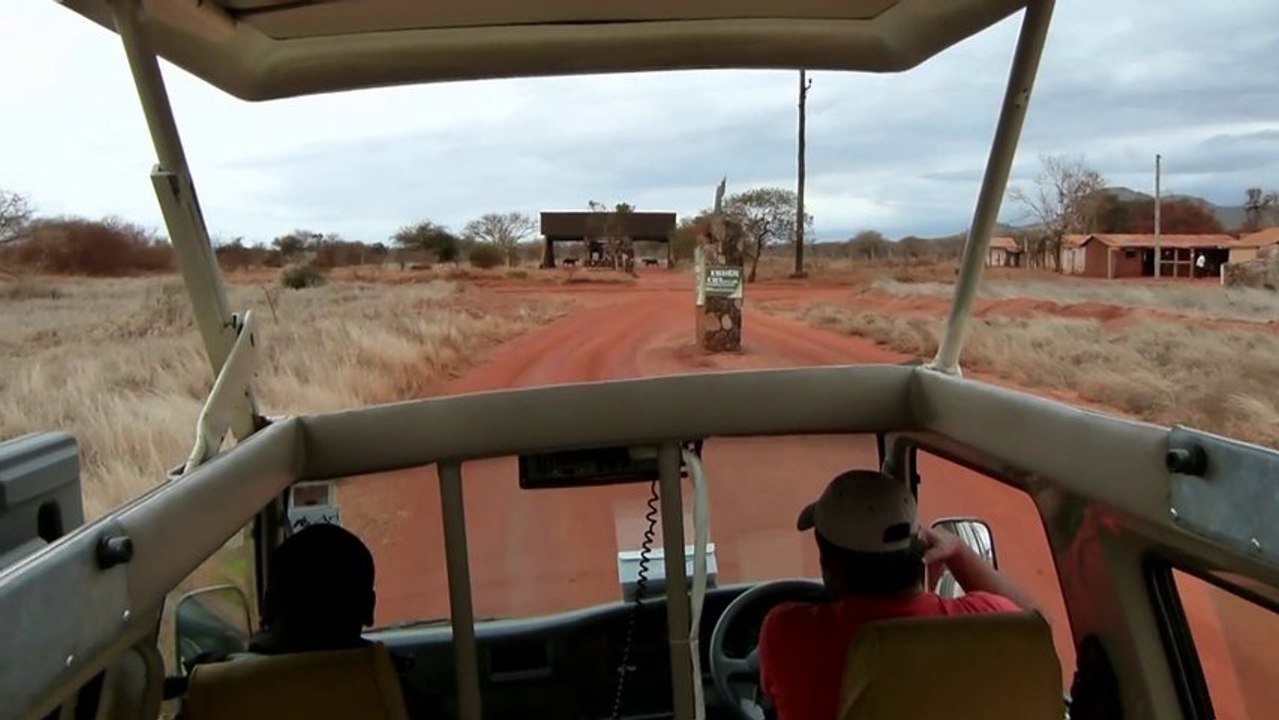 Kenya 2013 - Tsavo Maktau gate nord et sud