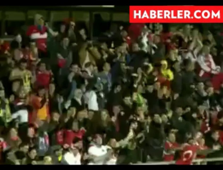 Azerbaycanlı Spiker Milli Takım'ın Golleriyle Coştu