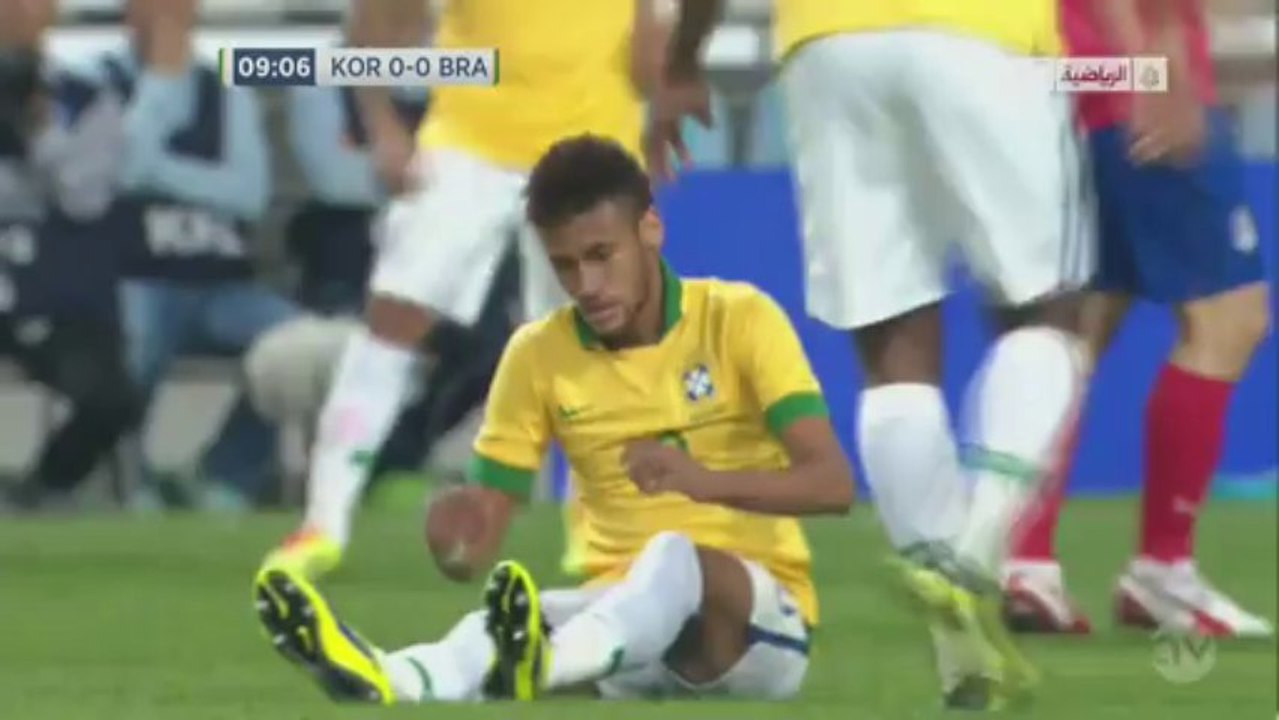 Korea Republic  vs  Brazil  First Half 12-10-2013