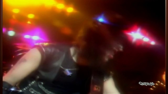 MÖTLEY CRÜE - Live Wire