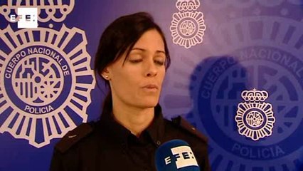 Passageira é presa levando cocaína em próteses mamárias na Espanha