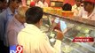 BEWARE : AMC fined Shops for putting washing soda in fafda - Tv9 Gujarat
