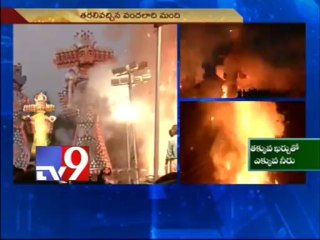 President Pranab, PM Manmohan, Sonia, Rahul and Priyanka at Ravan Dahan