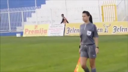 Sırbistan Ligi'nde kadın yan hakem!