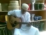 Un vieux Marocain reprend Redemption Song de Bob Marley