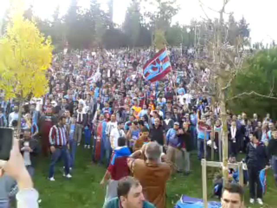TFF Binası Trabzonspor Taraftarı