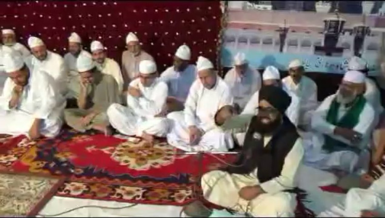 Urs Mubarak Hazrat Hafiz Abdur Rehman Almaroof Hazrat Tayyab Badshah (R.A) (sarkari PBUH) 5,6 OCT 2013 Day first part6