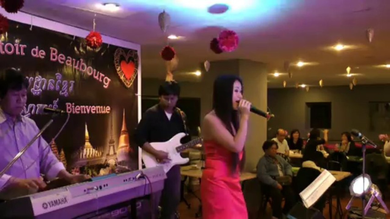 Soirée dansante khmer កេសរតន្ត្រី