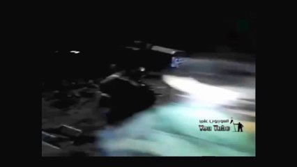 Suriye’deki gaz maskeli teröristler halkın üzerine kimyasal silah atıyor... www.islamidavet.com