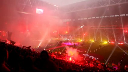 Şampiyonluk Kutlaması " TT Arena Yanıyor - 1"