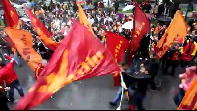 Beşiktaş - Galatasaray Florya'da Uğurlama