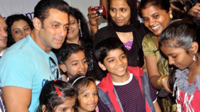 Salman Khan @ 2nd Anniversary Of Cochlear Implants Facility !