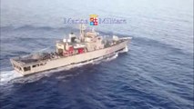 Porto Empedocle (AG) - Nave Libra naviga con 235 naufraghi -1- (12.10.13)