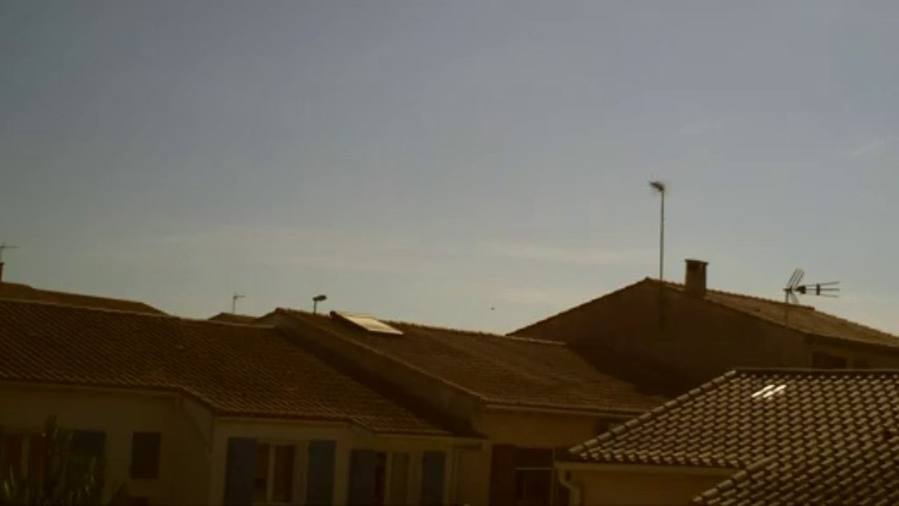 CLIP0072