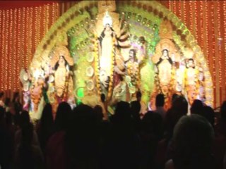 Kajol Devgan graces a Durga Puja in Mumbai