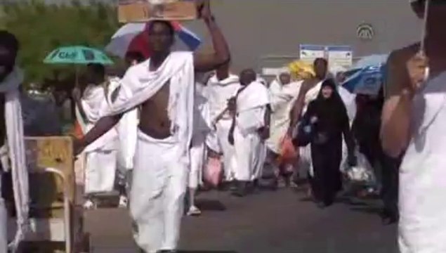 AA ekibi Kabe Arafat ve Mina'yı havadan görüntüledi