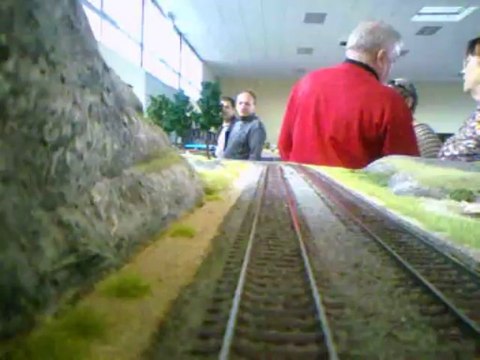 Tour du réseau romdan poussé par une 72000 sound roco