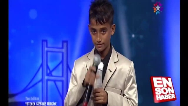 Adanalı Küçük Şahin'in ağlatan performansi Mutlu ol yeter ,Zorunami gitti gardas ..