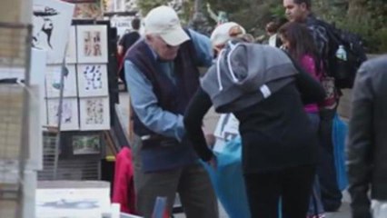 Banksy brade ses oeuvres dans la rue...et personne n'en veut