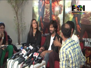 Shahid And Sonakshi Promoting 'R...Rajkumar'