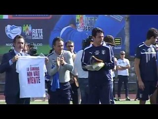 Quarto (NA) - La Nazionale si allena sul campo anticamorra -1- (14.10.13)