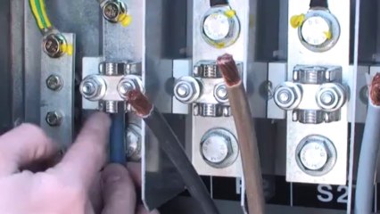 ¿Cómo instalar un grupo electrógeno R90C3, R110C3, R135C3, R165C3, R220C3, R275C3 o R330C3?