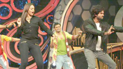 Shahid Kapoor and Sonakshi Sinha at  DID Supermom |  'R...Rajkumar Movie Promotion !