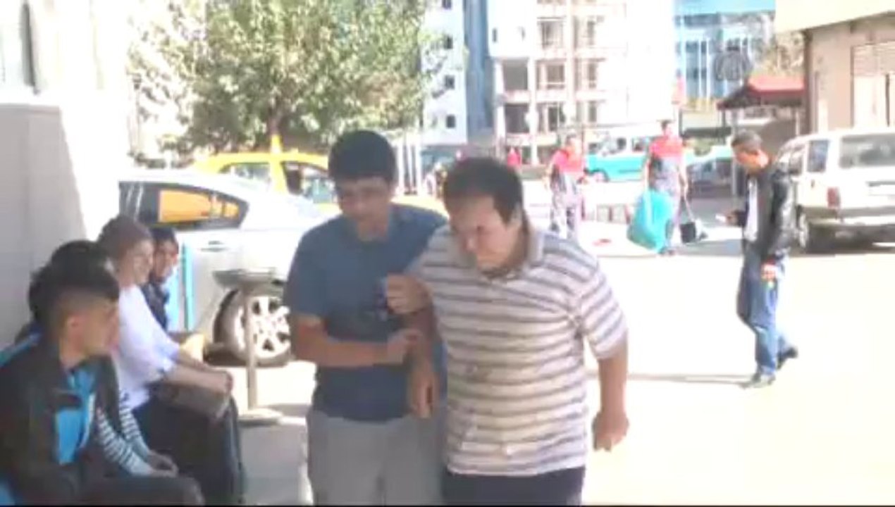 Acemi kasaplar hastanelik oldu