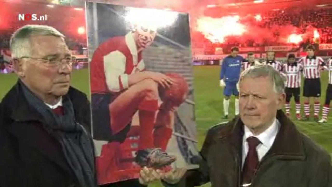 05-01-11 Indrukwekkende minuut stilte voor Moulijn