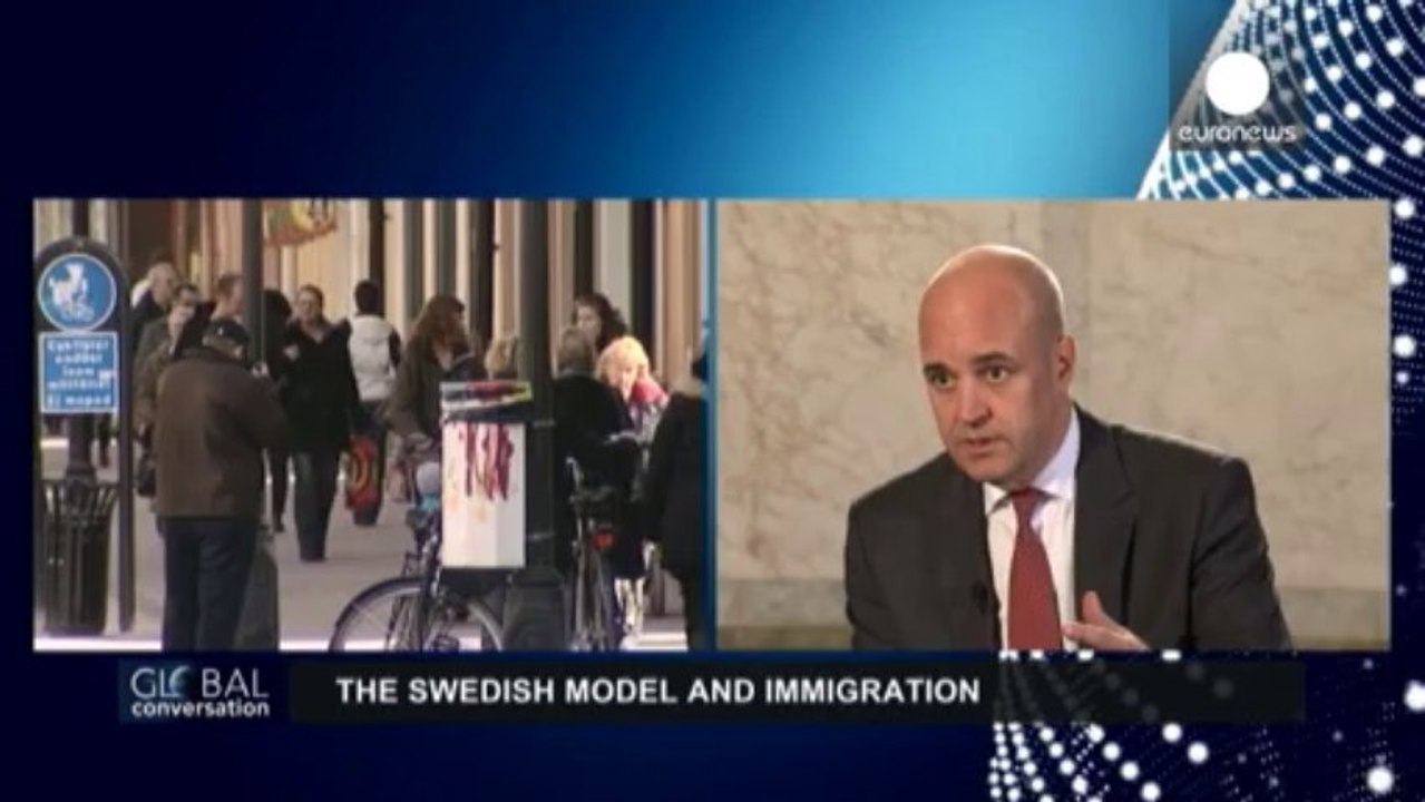 Il premier svedese Reinfeldt: Svezia da "isola felice" a...